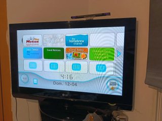 Lote de consola  Wii + juegos y accesorios