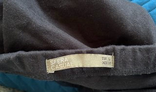 Falda apretada corta con lentejuelas y abalorios