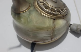 Teléfono antiguo de sobremesa