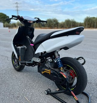 Fibras Yamaha Jog Scooter Blancas