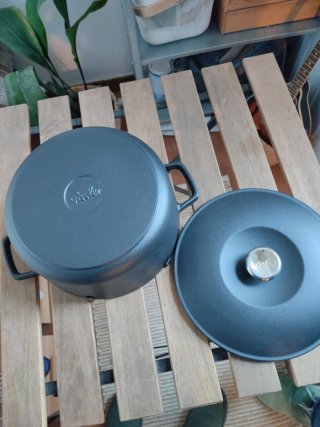 Olla Fissler Hierro Fundido Negra 4,2L