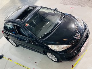 Peugeot 207 2006 DIESEL TECHO PANORAMICO