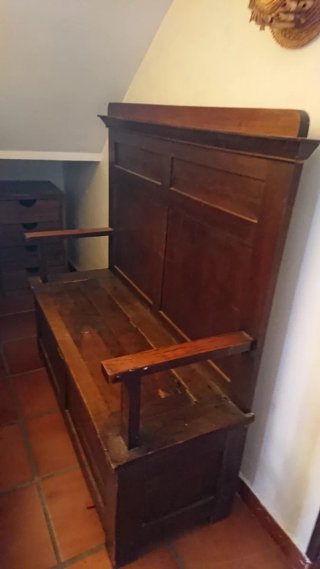 Banco arcón baúl antiguo de madera