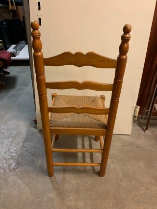 Silla rústica madera maciza enea