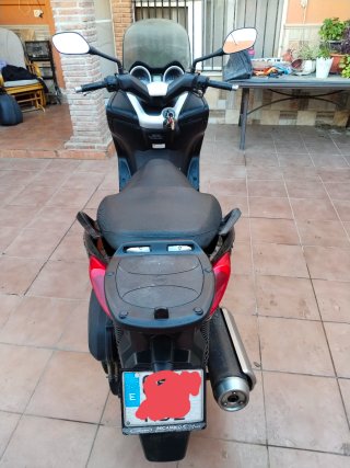 Yamaha X-Max 250 black