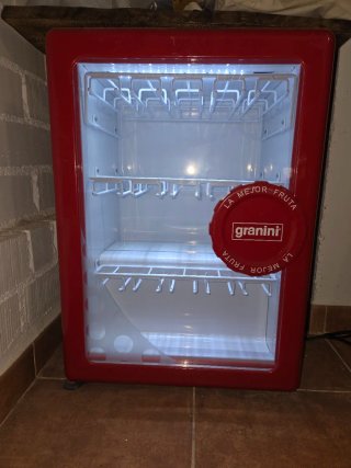 Nevera Granini Roja