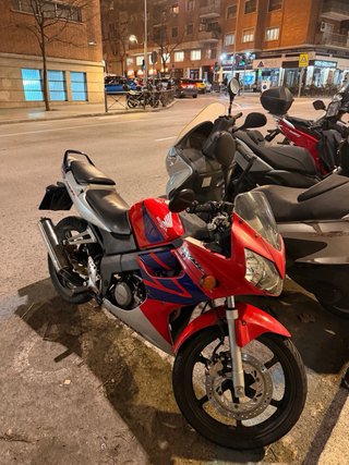 Honda CBR125R