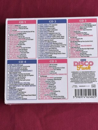 (Nuevo) 5 CDs Nostalgie Disco Funk. Recopilatorio