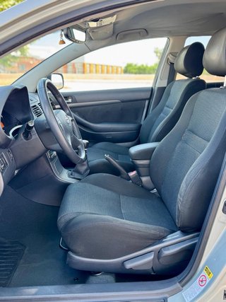 Toyota Avensis 2009