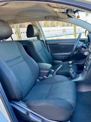 Toyota Avensis 2009