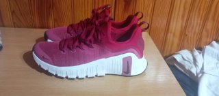 Nike Metcon 6 Talla 40 Granate