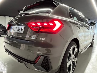 Audi A1 Sportback 30 TFSI 116 S-tronic Adrenaline