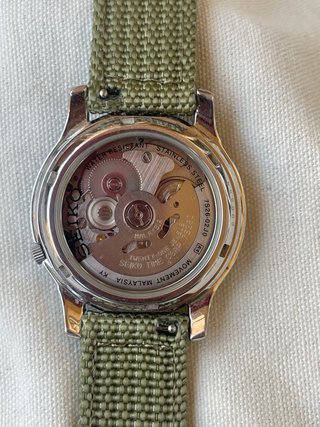 Seiko military automático
