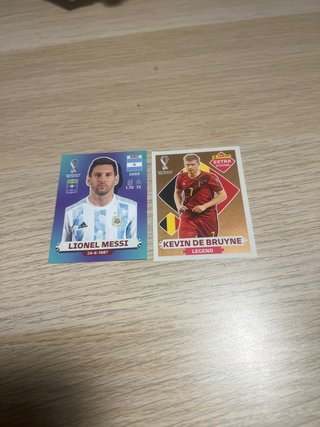 Cromos Fútbol Messi y De Bruyne Panini las dos