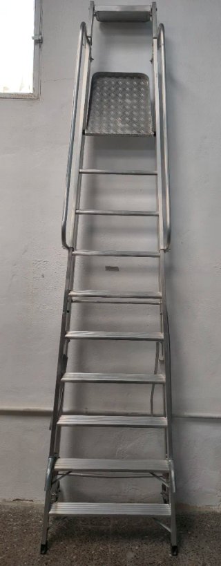 ESCALERA DE ALUMINIO PROFESIONAL ALEMANA