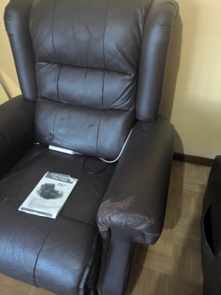 Sillones masaje reclinables piel marrones
