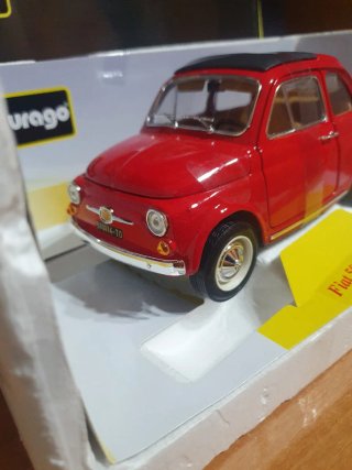 Bburago Fiat 500 F 1:18 Gold Collezione