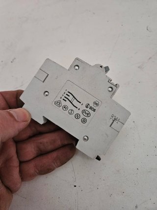 ABB E 221-6/2 Invertitore