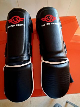 Espinilleras Muay Thai Custom Fighter Talla S