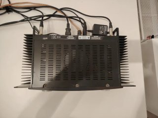 Amplificador Behringer Reference A500