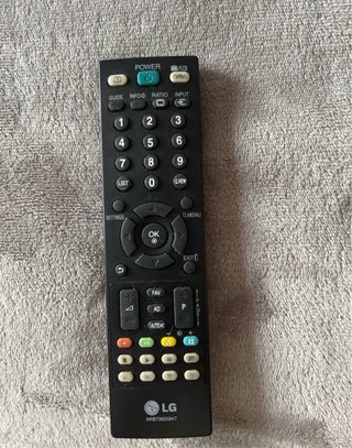 Televisor LG 32 Negro y Gris
