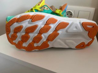 Zapatillas Hoka Teal y Amarillo