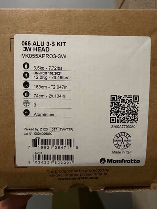 Trípode Manfrotto MK055XPRO3-3W * SIN USAR *