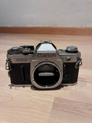 Canon AE-1 + 35-210mm + 50mm + Flash