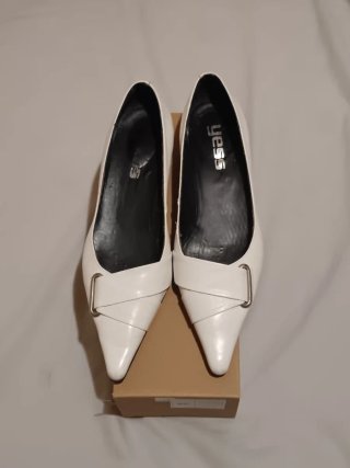 Zapatos para señoras.