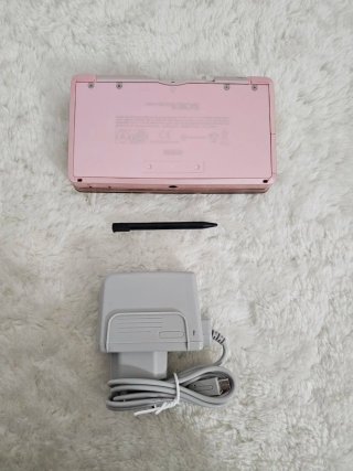 Nintendo 3DS Rosa 64GB + Giochi