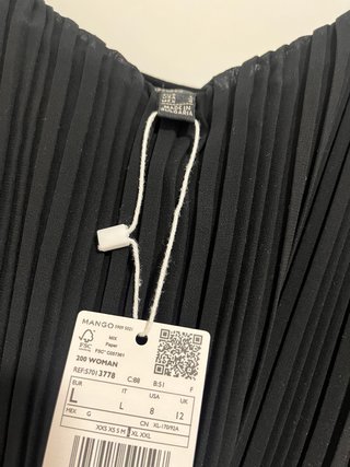 Vestido negro Mango tirantes plisado L