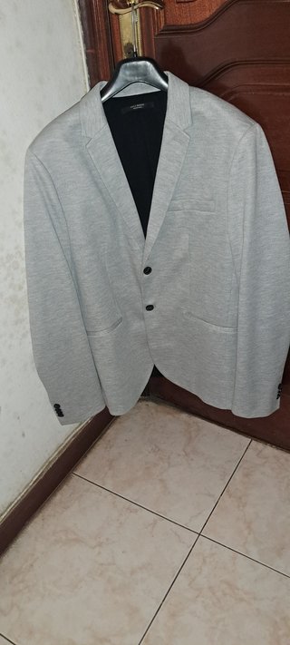 Chaqueta americana sin estrenar XL en Coruña 10 €
