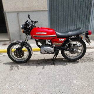 Ducati strada 250