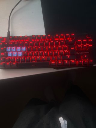 Teclado Gaming RGB Newskill