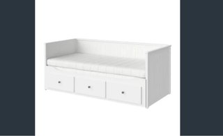 nido Ikea madera blanca