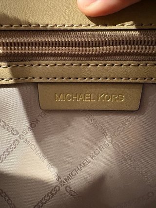 Bolso Michael Kors Beige y Dorado