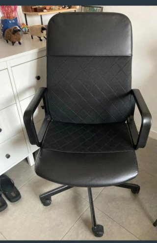 Silla de oficina Ikea Negra Renberget