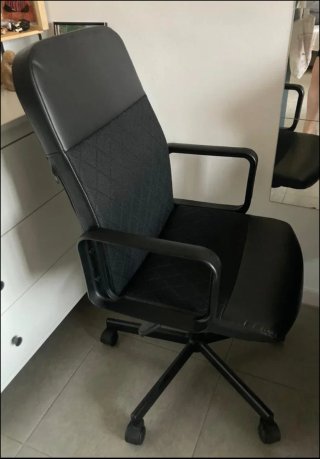 Silla de oficina Ikea Negra Renberget