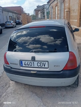 Renault Clio 2000