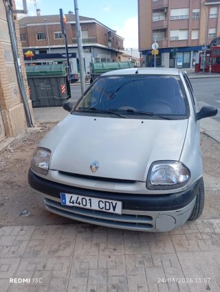 Renault Clio 2000