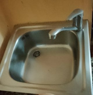 Pica de cocina metálica
