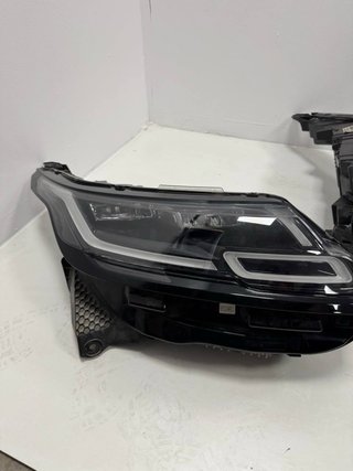Faros Land Rover Range Rover Velar 2019