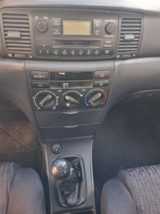 Toyota Corolla 2.0 D-4D 90cv | Único dueño
