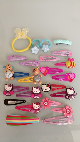 Set di 23 fermagli ed elastici per capelli bambina