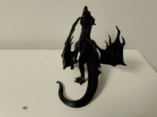 Figura Dragón Negro Imponente