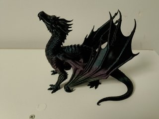 Figura Dragón Negro Imponente