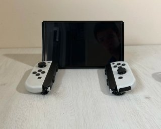 Nintendo Switch OLED Blanca + Accesorios