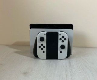 Nintendo Switch OLED Blanca + Accesorios