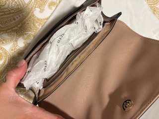 Bolso Guess Marrón y beige