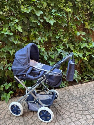 Carrito de juguete azul